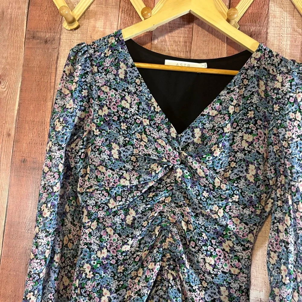 ASTR Blue Floral Midi Dress Size‎ Small